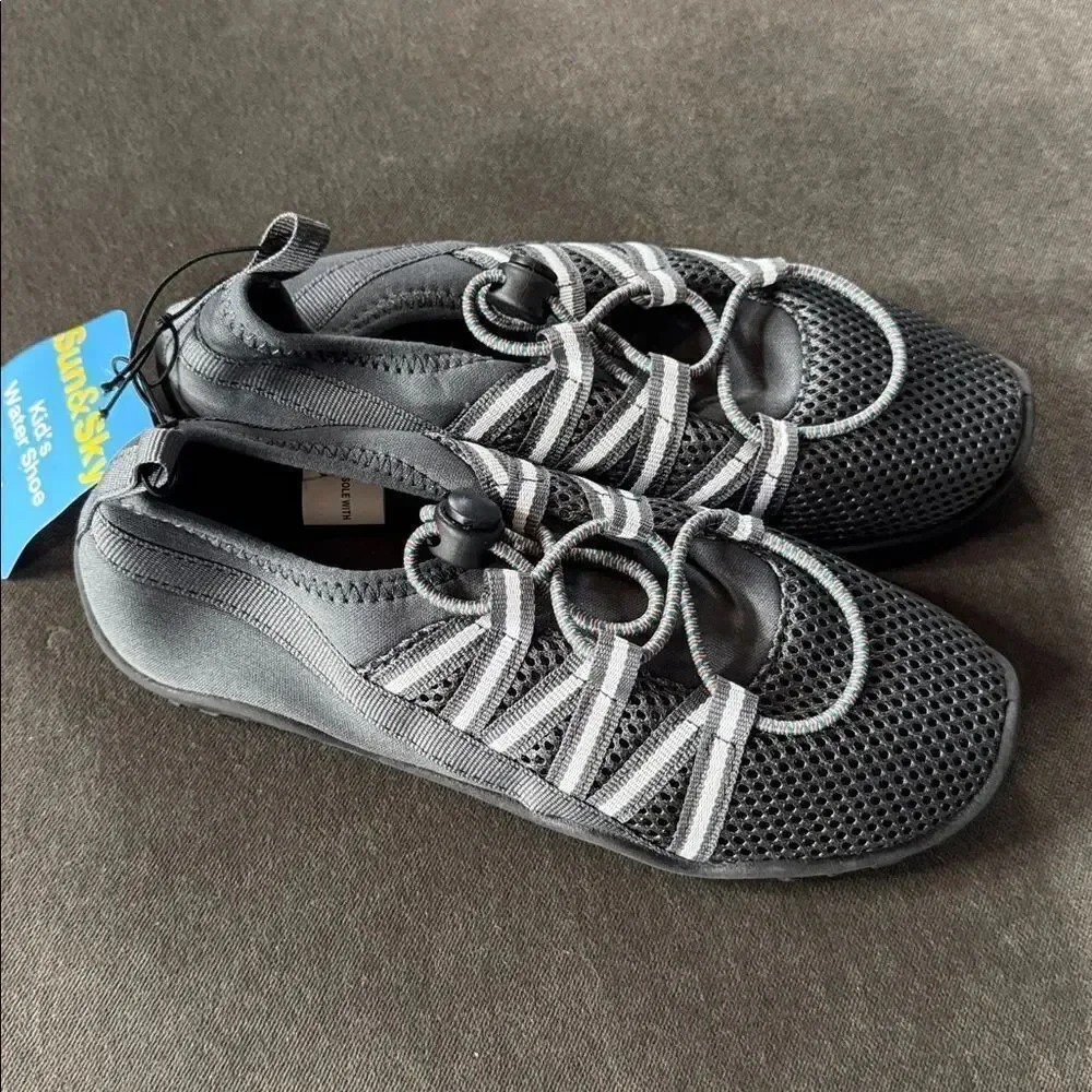 Kids' Sun & Sky Water Shoes Size 2-3 NEW